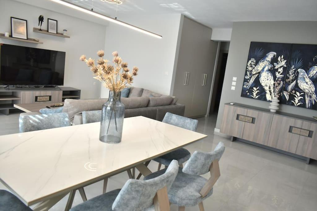 Modern Luxury Suite Karditsa Luaran gambar