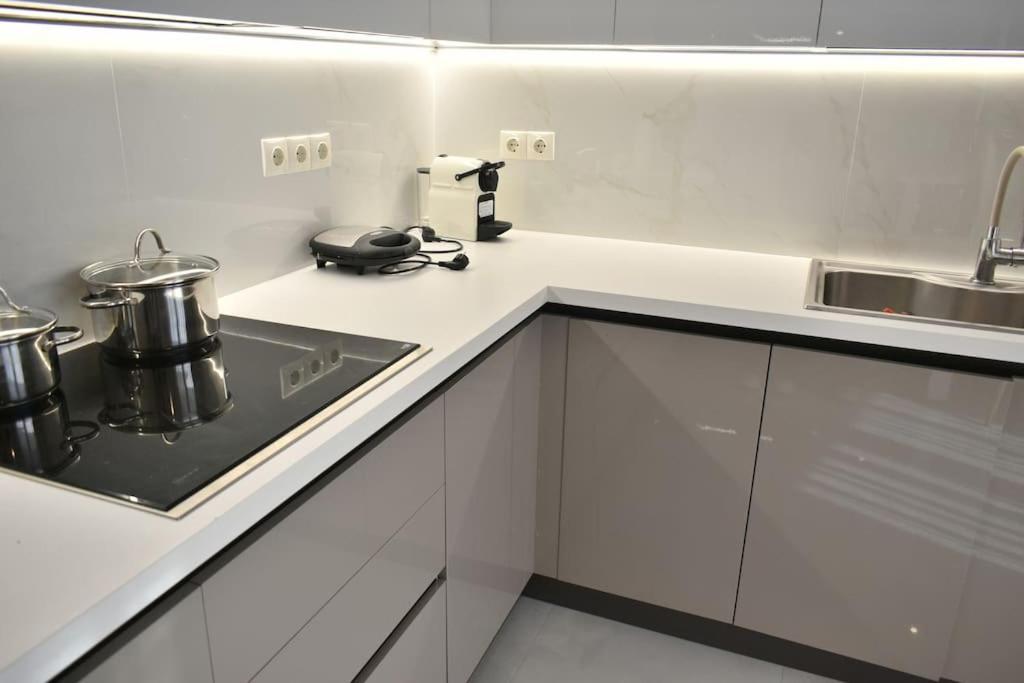 Modern Luxury Suite Karditsa Luaran gambar